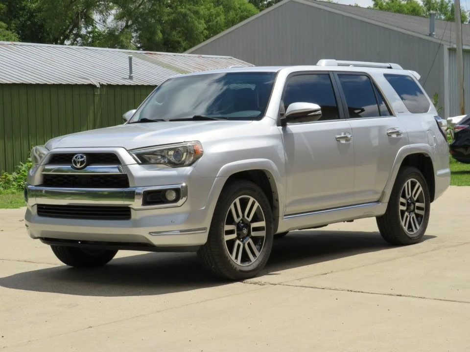 2016 Toyota 4Runner 5th Gen - Image 11 of 20