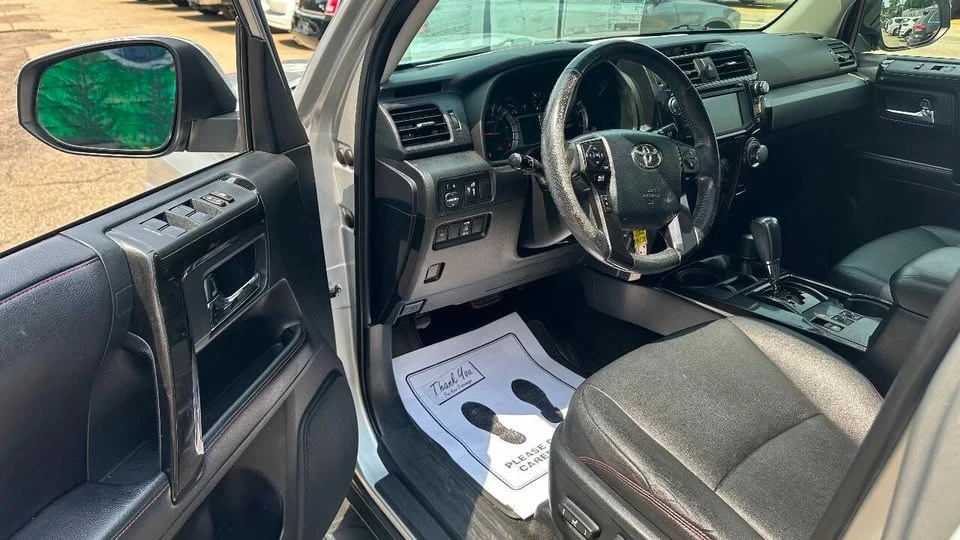 2016 Toyota 4Runner 5th Gen - Image 15 of 18