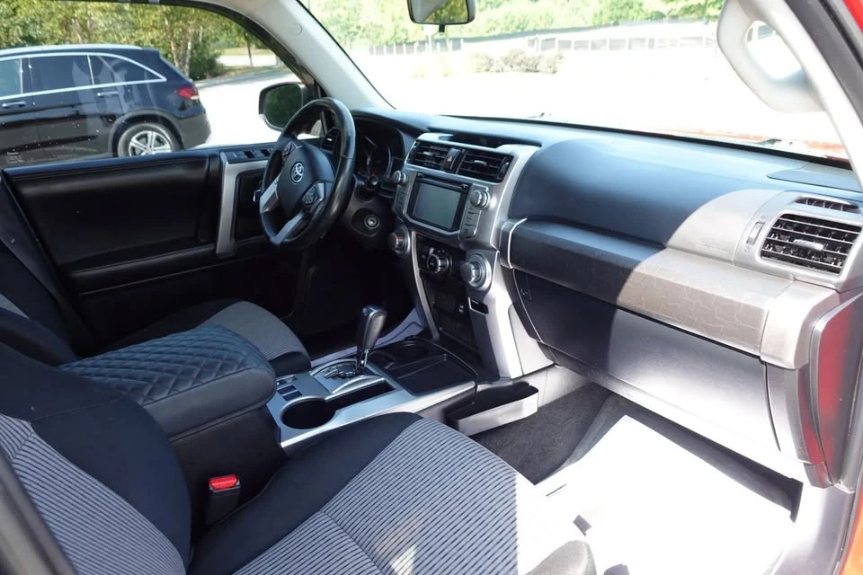 2016 Toyota 4Runner 5th Gen - Image 15 of 20