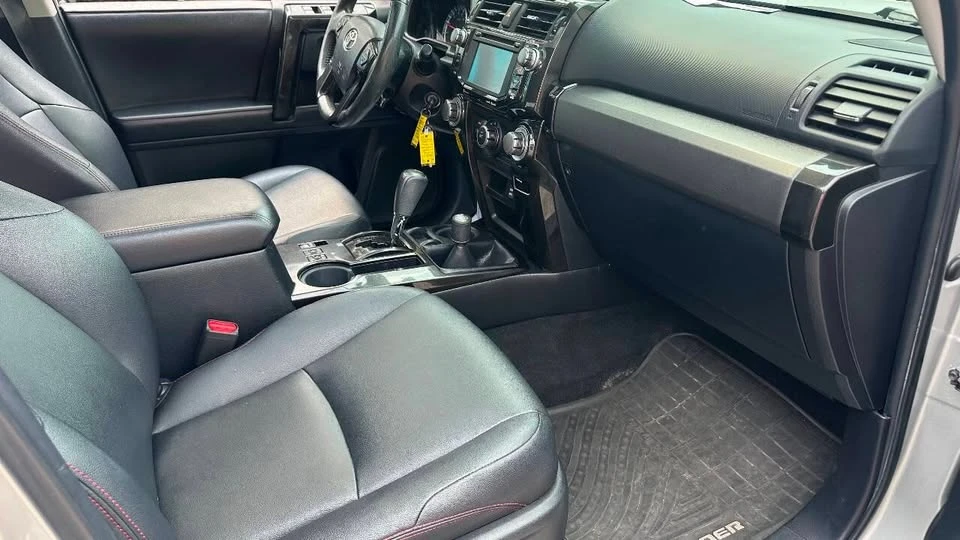 2016 Toyota 4Runner 5th Gen - Image 9 of 18