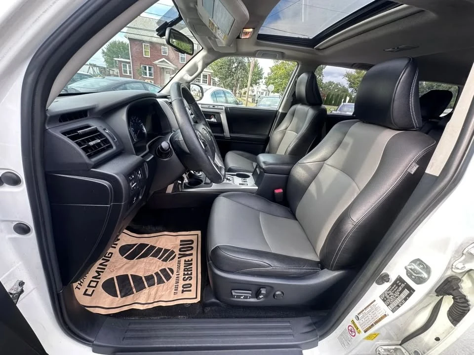 2016 Toyota 4Runner 5th Gen - Image 10 of 20
