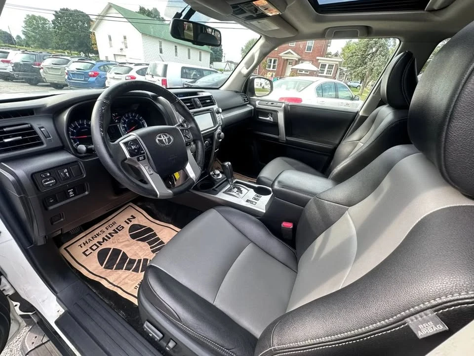 2016 Toyota 4Runner 5th Gen - Image 11 of 20