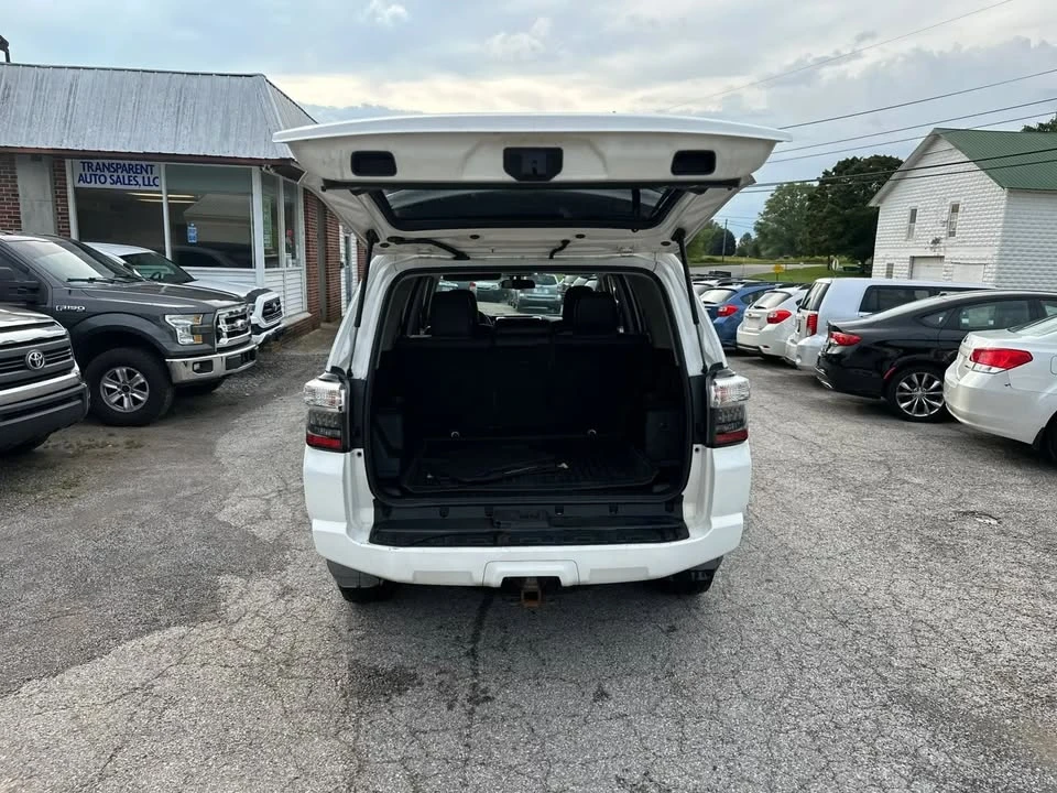 2016 Toyota 4Runner 5th Gen - Image 9 of 20