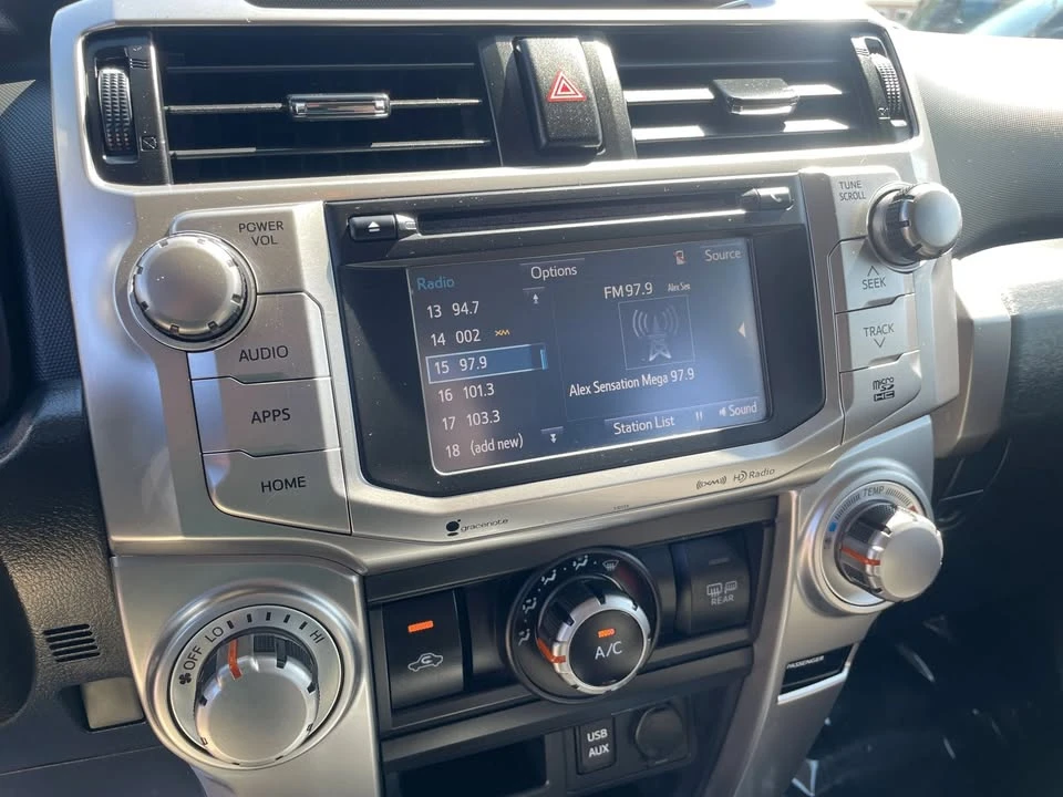 2016 Toyota 4Runner 5th Gen - Image 11 of 20