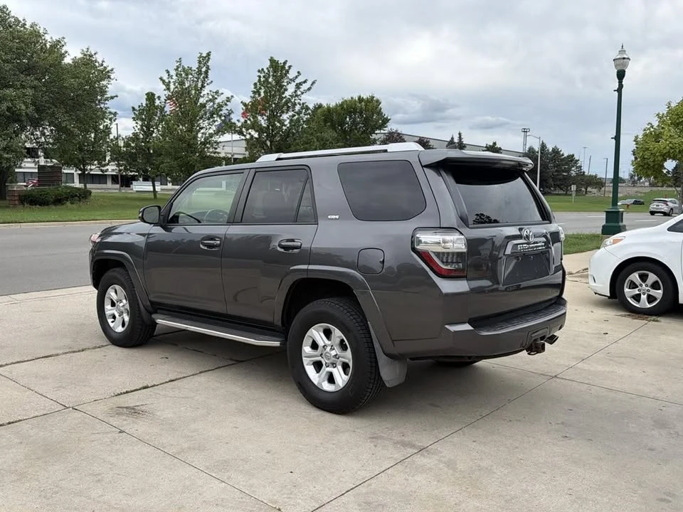 2016 Toyota 4Runner 5th Gen - Image 6 of 19