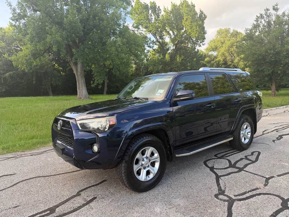 2016 Toyota 4Runner 5th Gen - Image 3 of 13