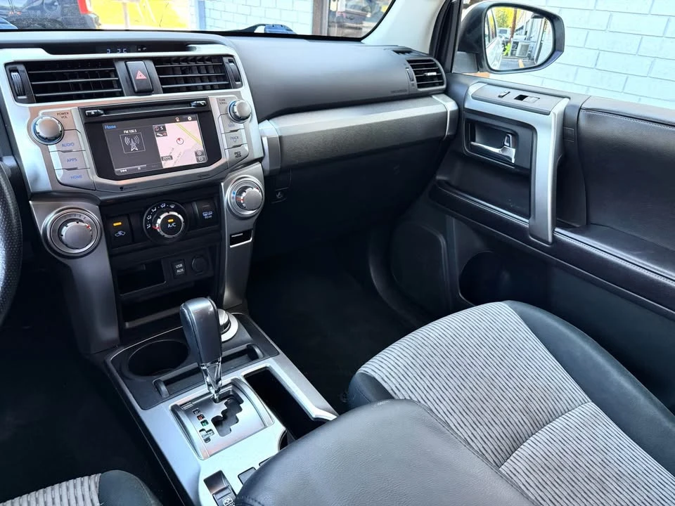 2016 Toyota 4Runner 5th Gen - Image 7 of 17