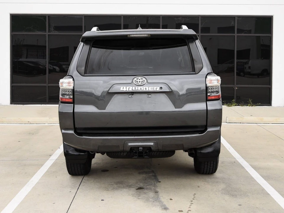 2016 Toyota 4Runner 5th Gen - Image 8 of 19