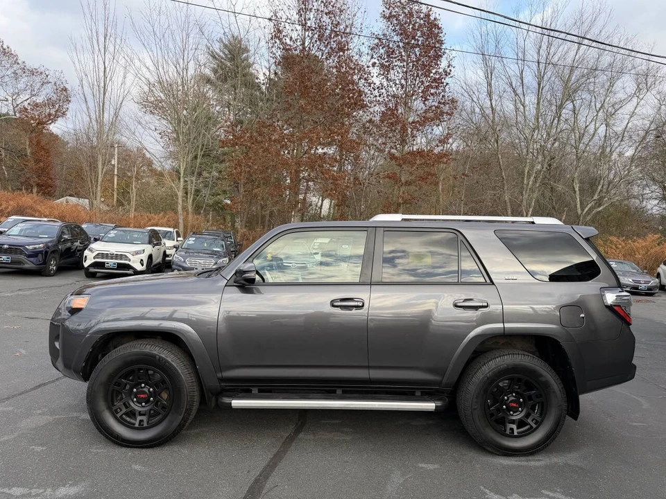 2016 Toyota 4Runner 5th Gen - Image 8 of 21