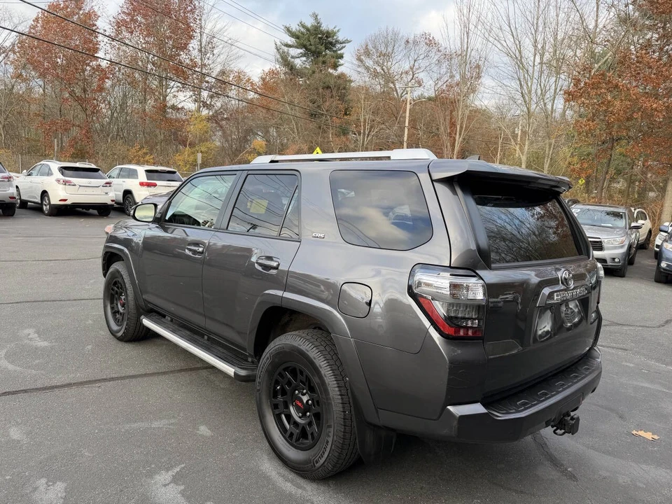 2016 Toyota 4Runner 5th Gen - Image 9 of 21