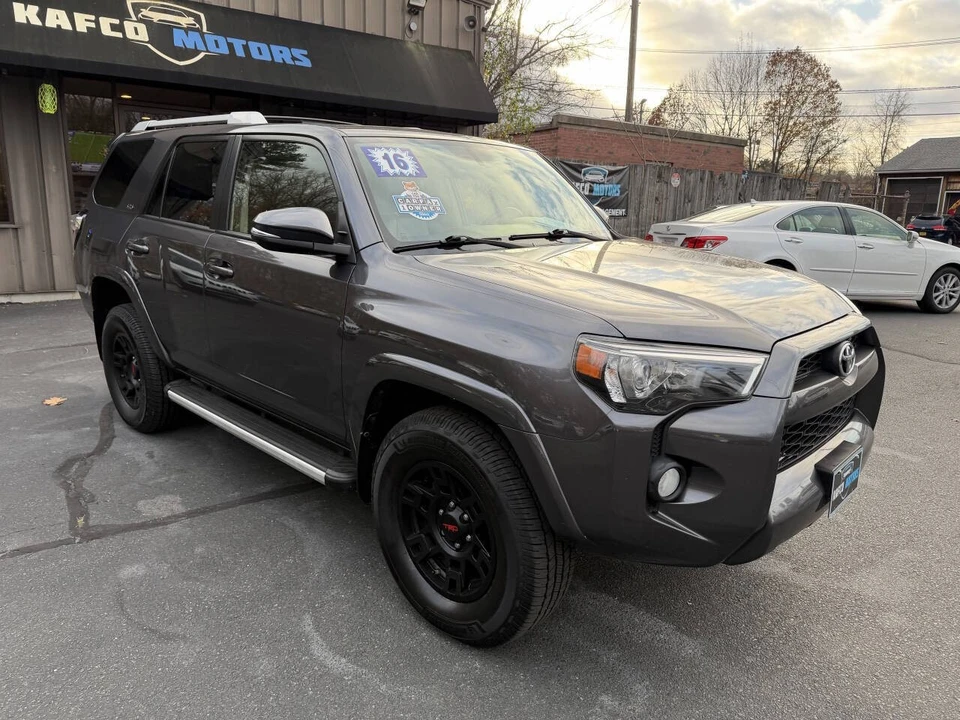2016 Toyota 4Runner 5th Gen - Image 7 of 21