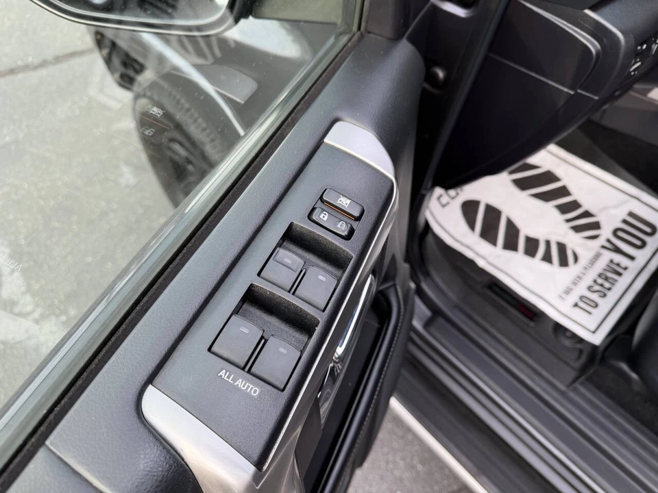 2016 Toyota 4Runner 5th Gen - Image 19 of 21