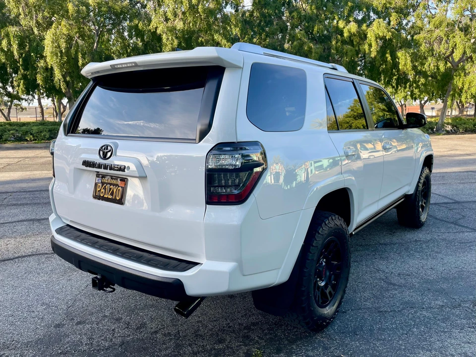 2016 Toyota 4Runner 5th Gen - Image 12 of 31
