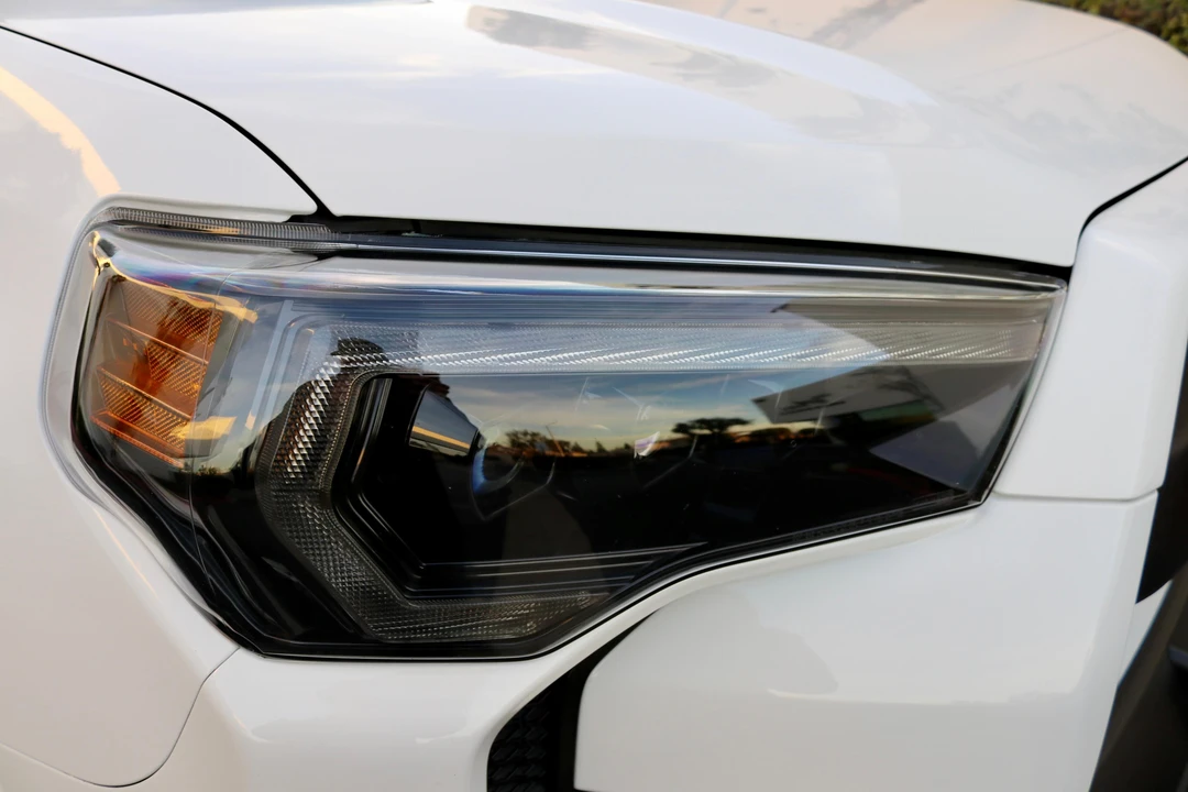 2016 Toyota 4Runner 5th Gen - Image 17 of 31