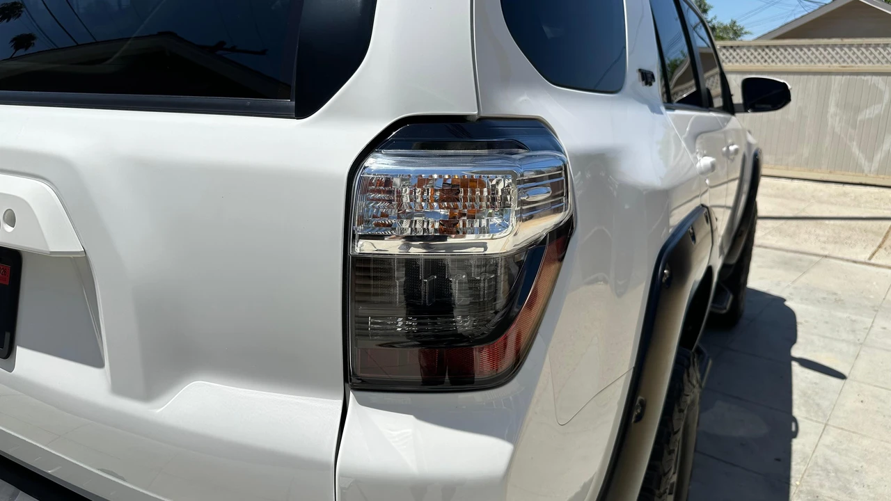 2016 Toyota 4Runner 5th Gen - Image 29 of 31