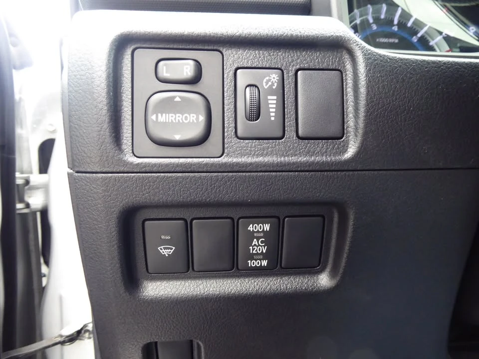 2016 Toyota 4Runner 5th Gen - Image 15 of 17