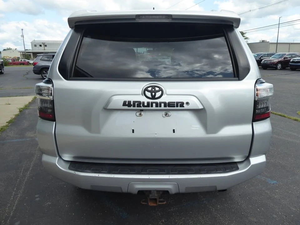 2016 Toyota 4Runner 5th Gen - Image 6 of 17