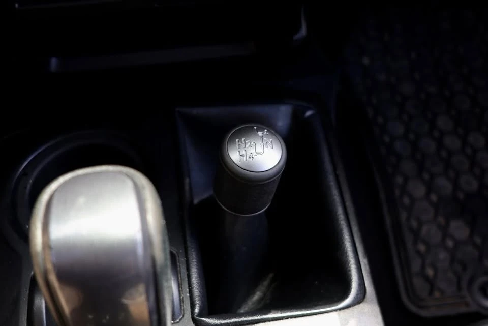 2016 Toyota 4Runner 5th Gen - Image 16 of 18