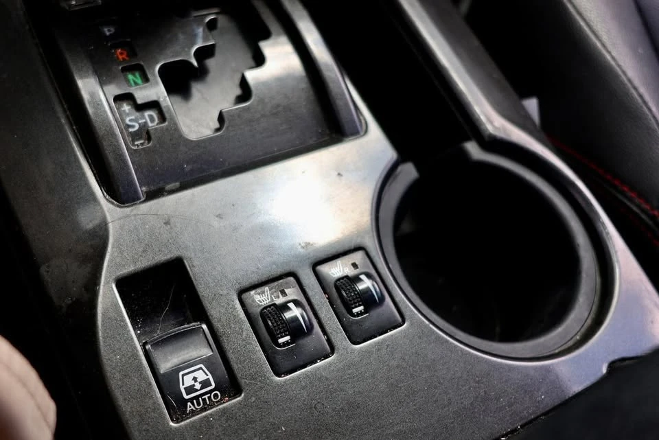 2016 Toyota 4Runner 5th Gen - Image 15 of 18