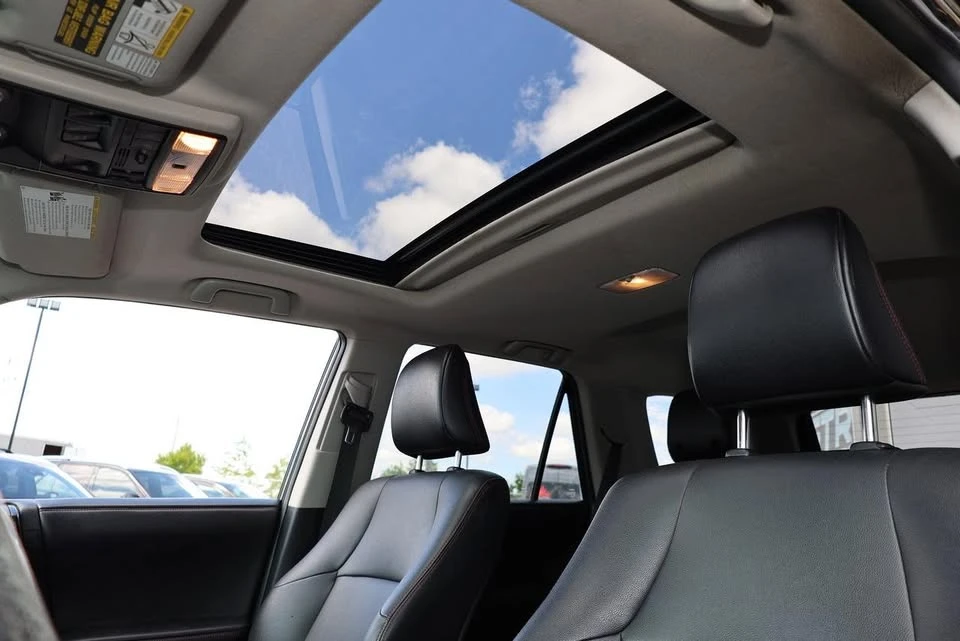 2016 Toyota 4Runner 5th Gen - Image 9 of 18