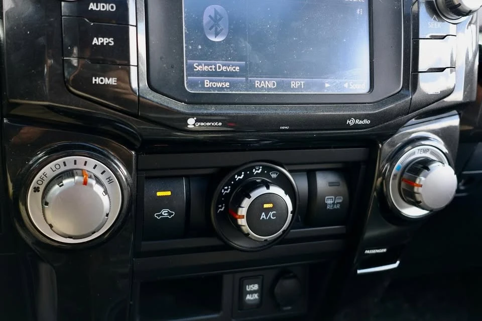 2016 Toyota 4Runner 5th Gen - Image 14 of 18