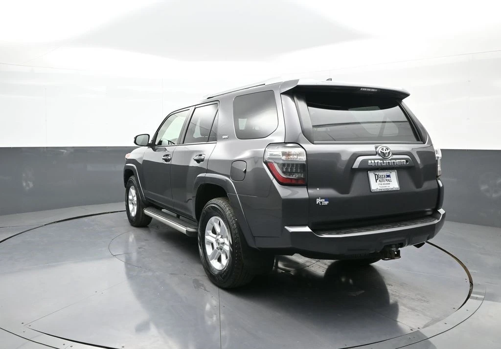 2016 Toyota 4Runner 5th Gen - Image 8 of 12