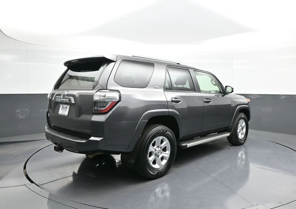 2016 Toyota 4Runner 5th Gen - Image 6 of 12