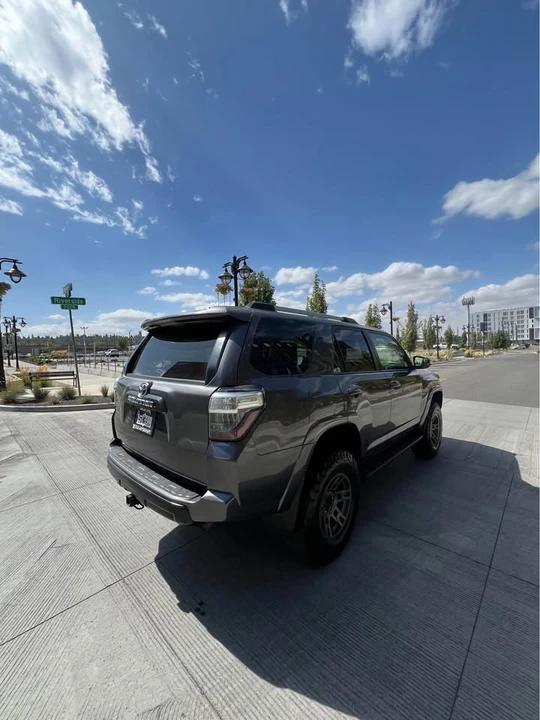 2016 Toyota 4Runner 5th Gen - Image 7 of 16