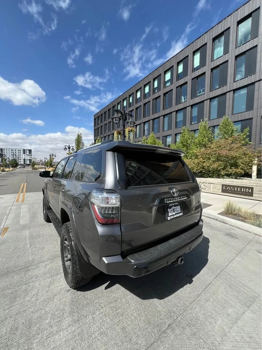 2016 Toyota 4Runner 5th Gen - Image 9 of 16