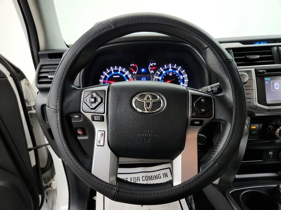 2016 Toyota 4Runner 5th Gen - Image 9 of 12