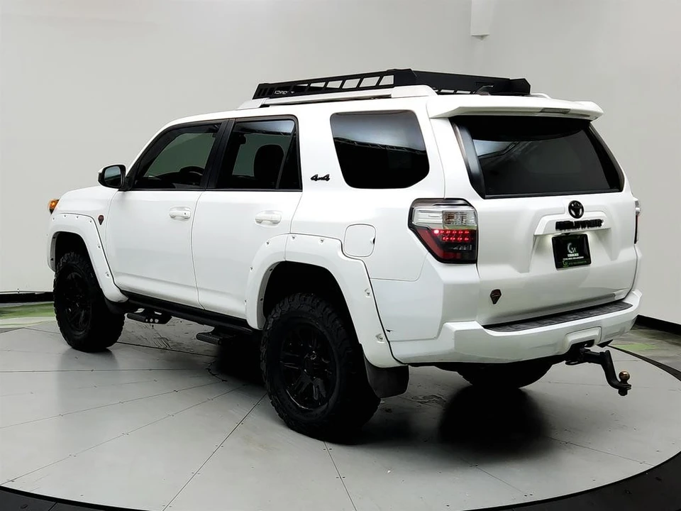 2016 Toyota 4Runner 5th Gen - Image 5 of 12