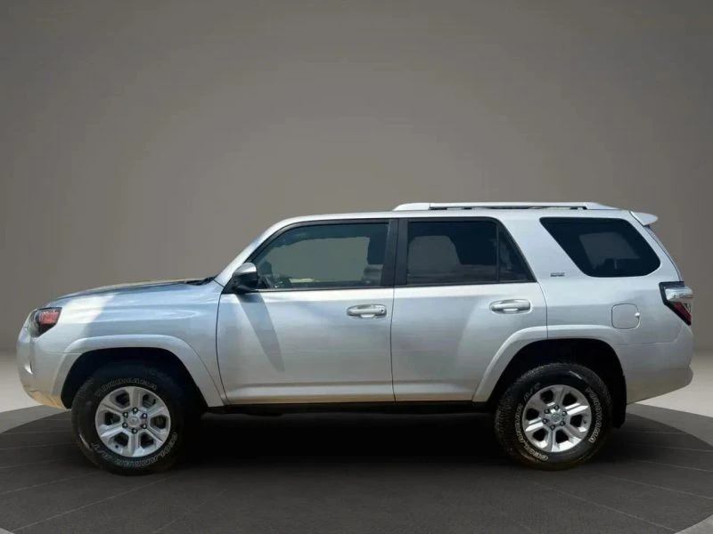2016 Toyota 4Runner 5th Gen - Image 8 of 12