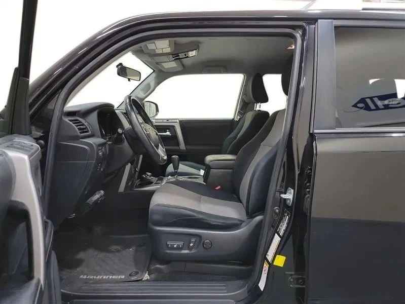 2016 Toyota 4Runner 5th Gen - Image 9 of 12