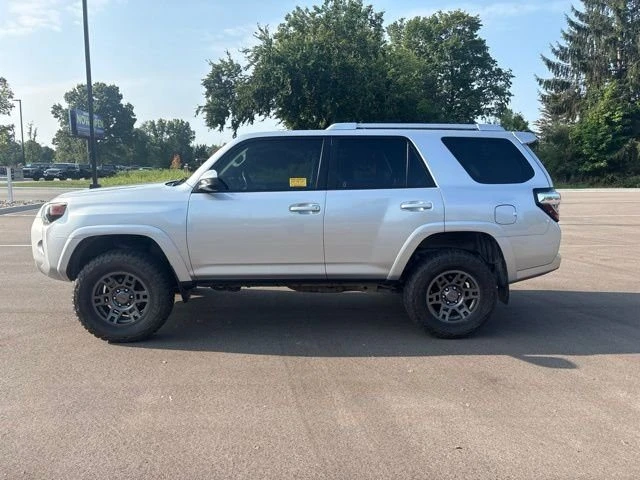 2016 Toyota 4Runner 5th Gen - Image 2 of 12