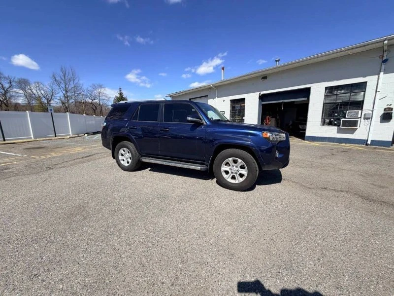 2016 Toyota 4Runner 5th Gen - Image 5 of 12