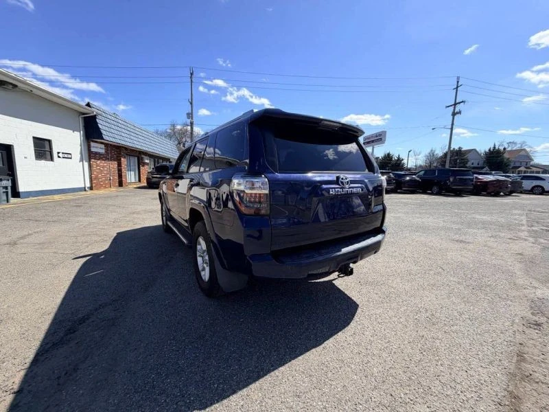 2016 Toyota 4Runner 5th Gen - Image 8 of 12
