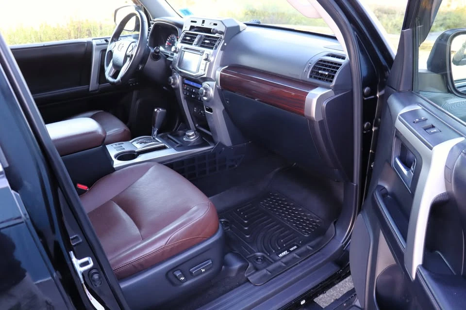 2016 Toyota 4Runner 5th Gen - Image 18 of 20