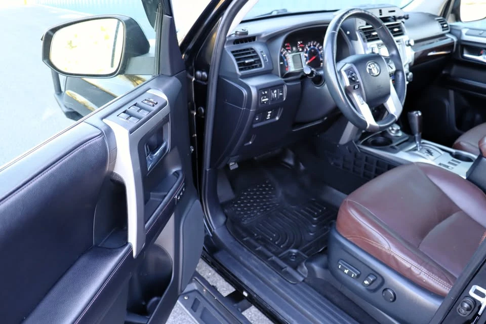2016 Toyota 4Runner 5th Gen - Image 9 of 20