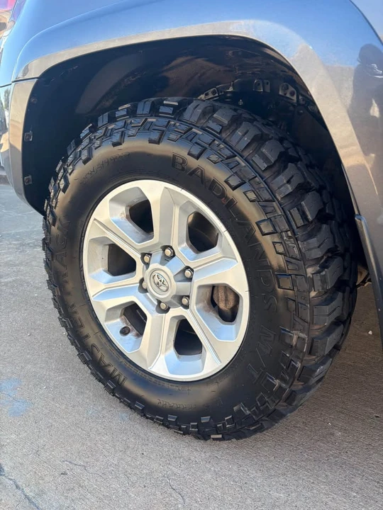 2016 Toyota 4Runner 5th Gen - Image 5 of 14