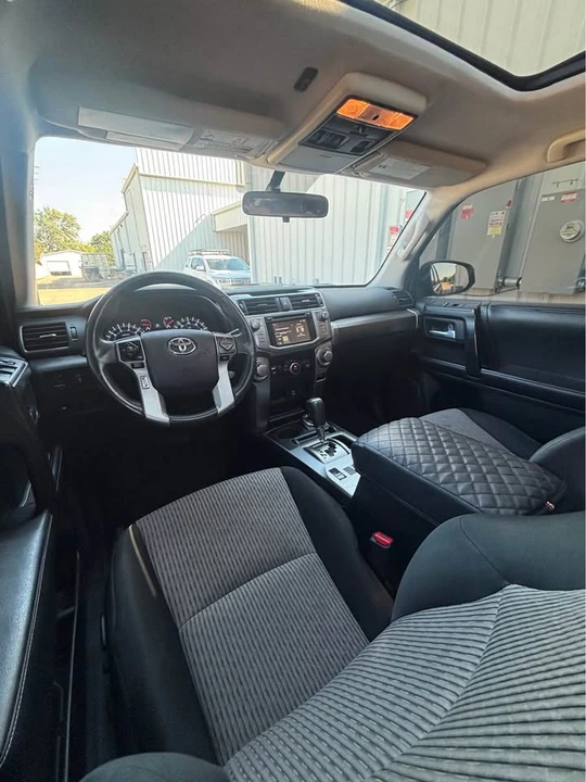 2016 Toyota 4Runner 5th Gen - Image 11 of 14