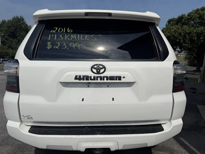 2016 Toyota 4Runner 5th Gen - Image 8 of 20