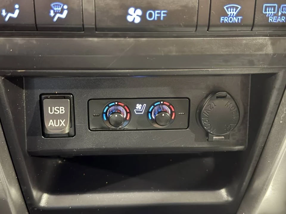 2016 Toyota 4Runner 5th Gen - Image 13 of 20
