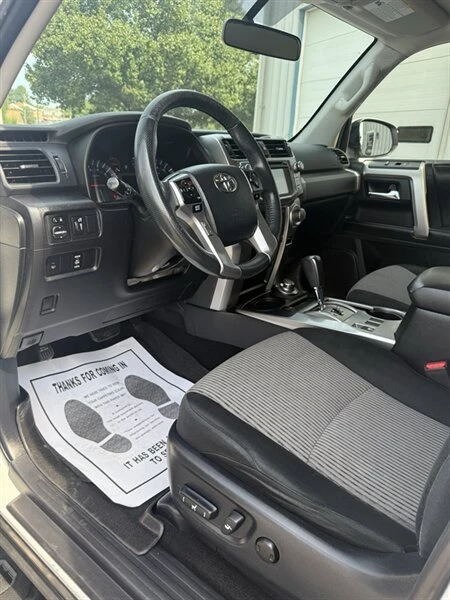 2016 Toyota 4Runner 5th Gen - Image 15 of 20