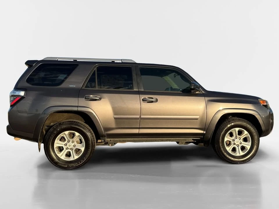 2016 Toyota 4Runner 5th Gen - Image 7 of 20