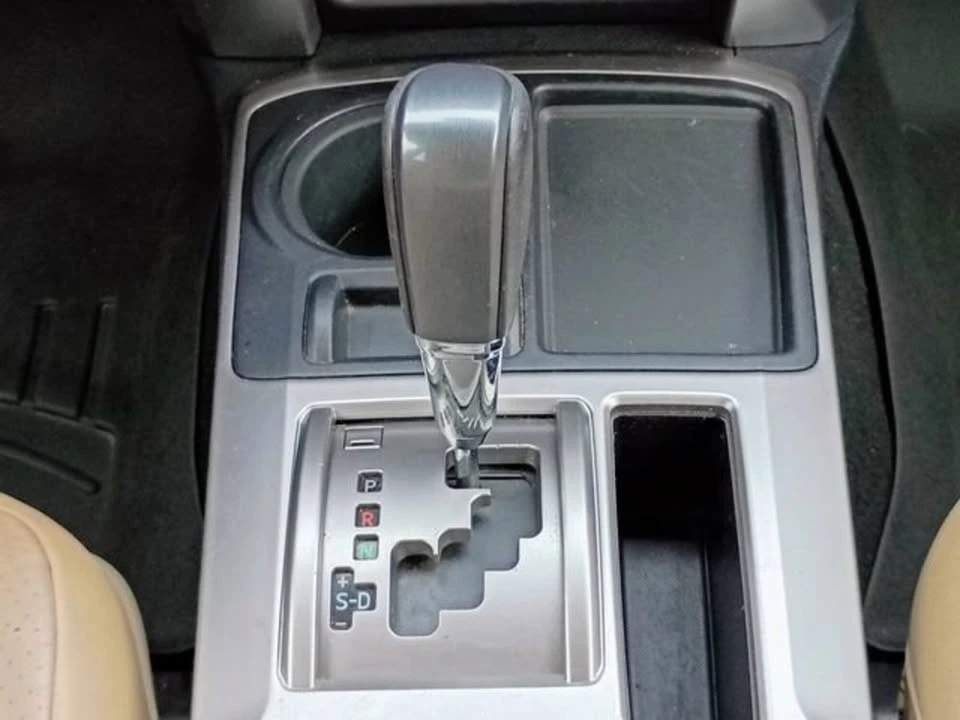 2016 Toyota 4Runner 5th Gen - Image 12 of 20