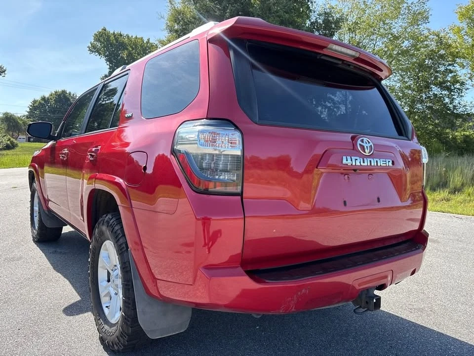2016 Toyota 4Runner 5th Gen - Image 11 of 13