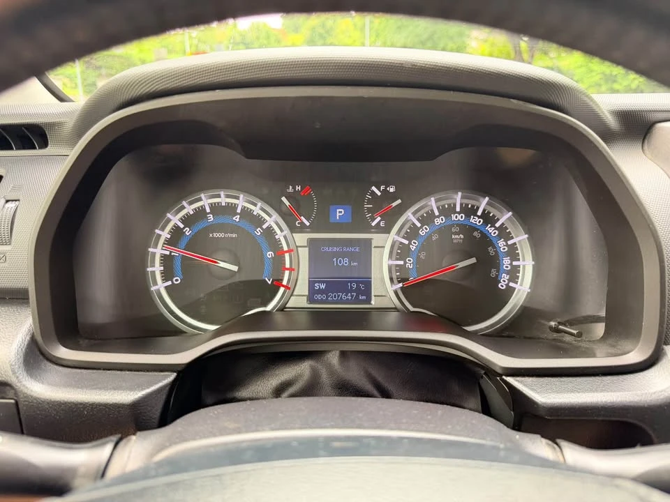 2016 Toyota 4Runner 5th Gen - Image 12 of 15