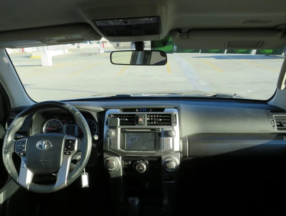 2016 Toyota 4Runner 5th Gen - Image 10 of 17