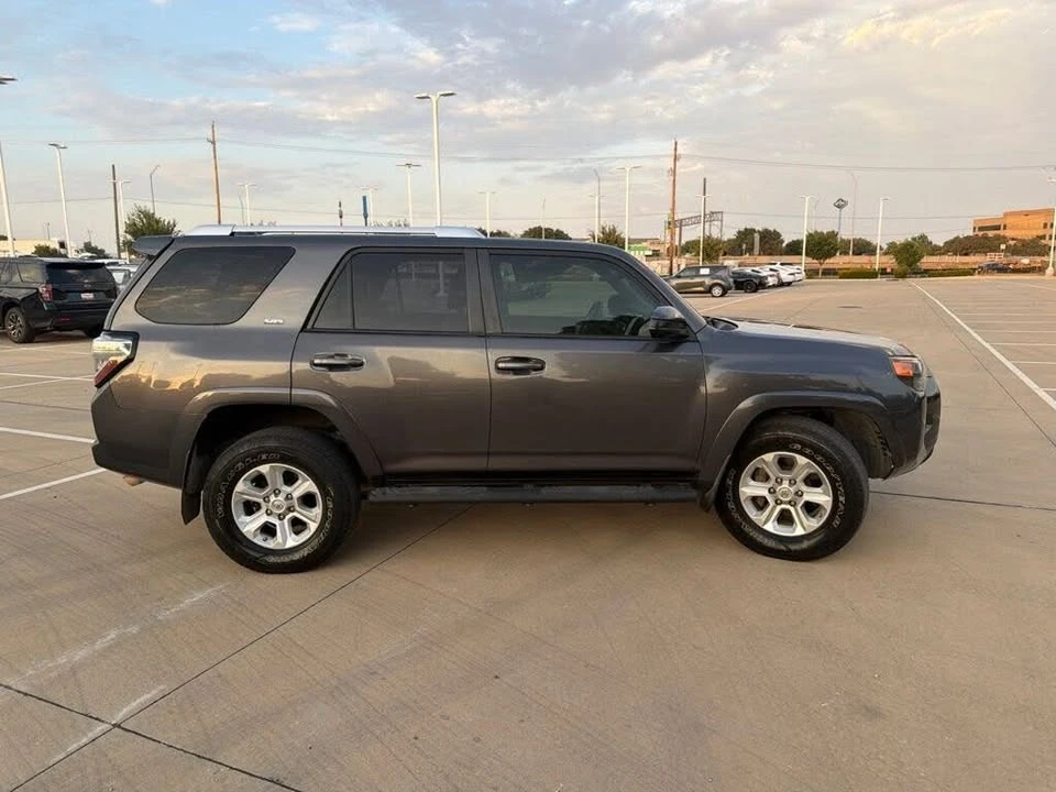 2016 Toyota 4Runner 5th Gen - Image 2 of 11