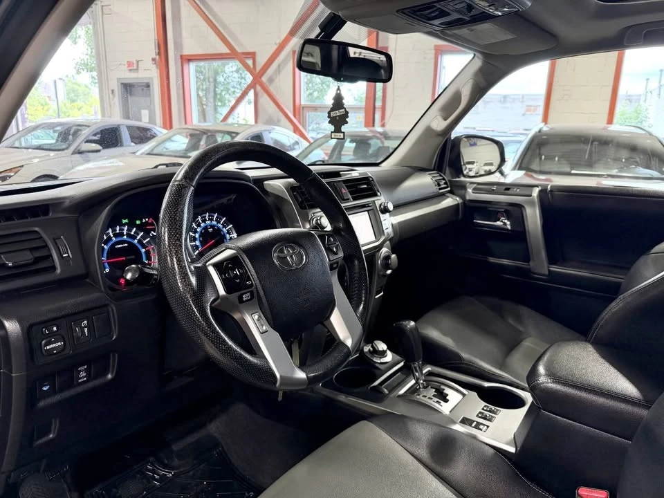 2016 Toyota 4Runner 5th Gen - Image 8 of 20